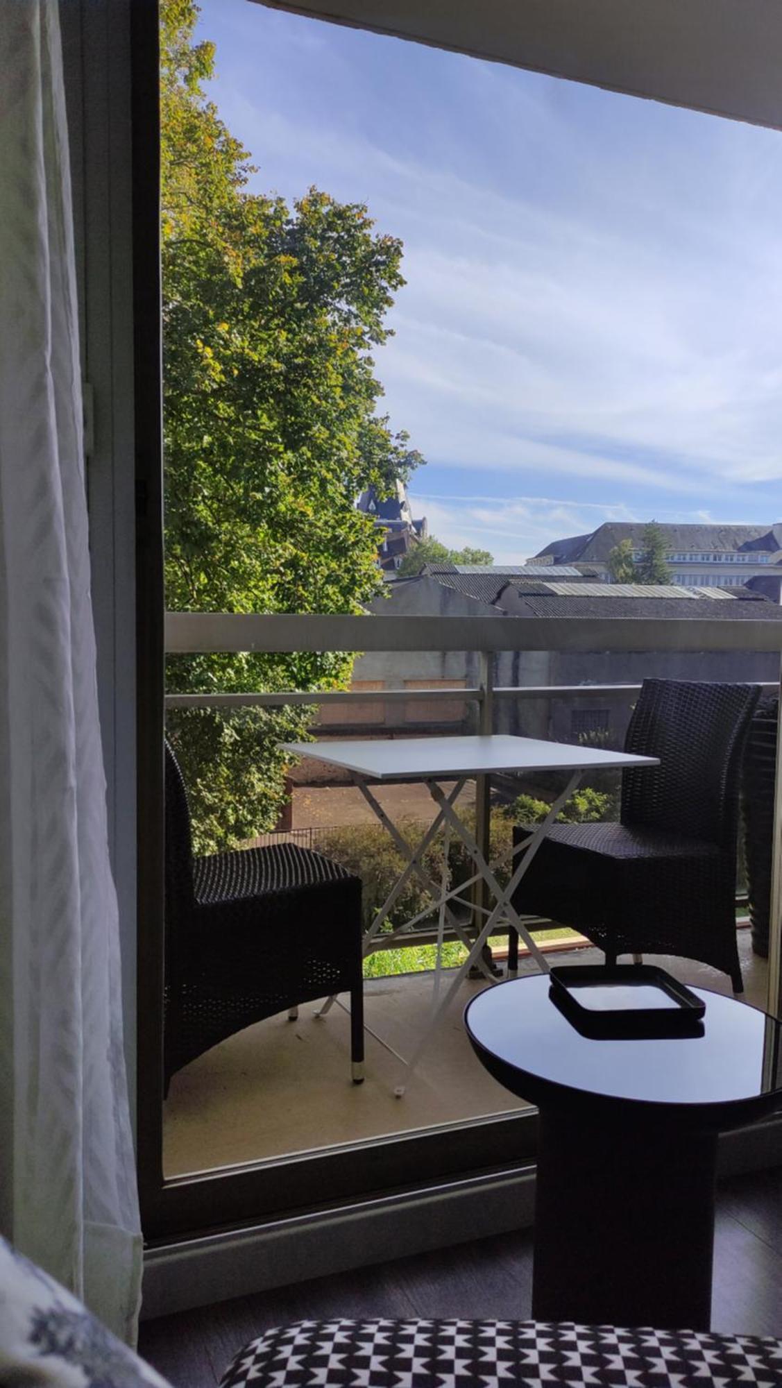 Apartamento Le P'Tit Beauce Au Coeur De Chartres Exterior foto